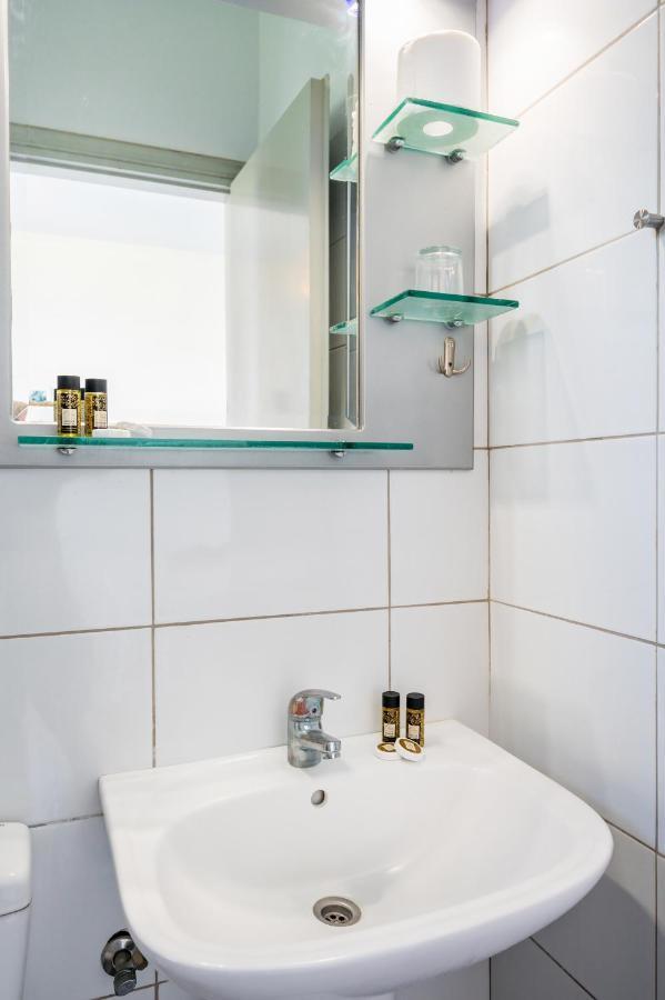 Jonathan Studio Apartments Tigaki Екстериор снимка