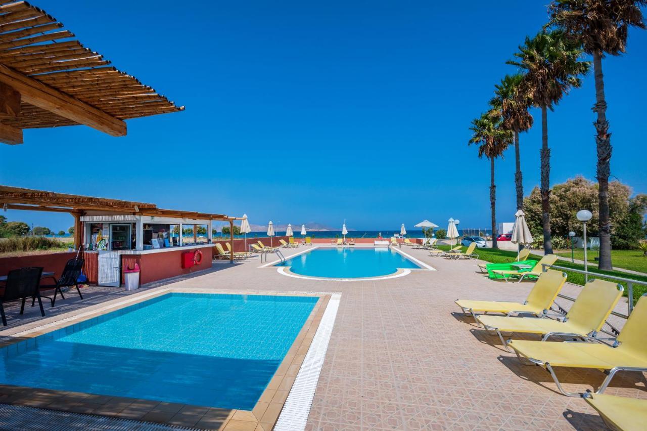 Jonathan Studio Apartments Tigaki Екстериор снимка