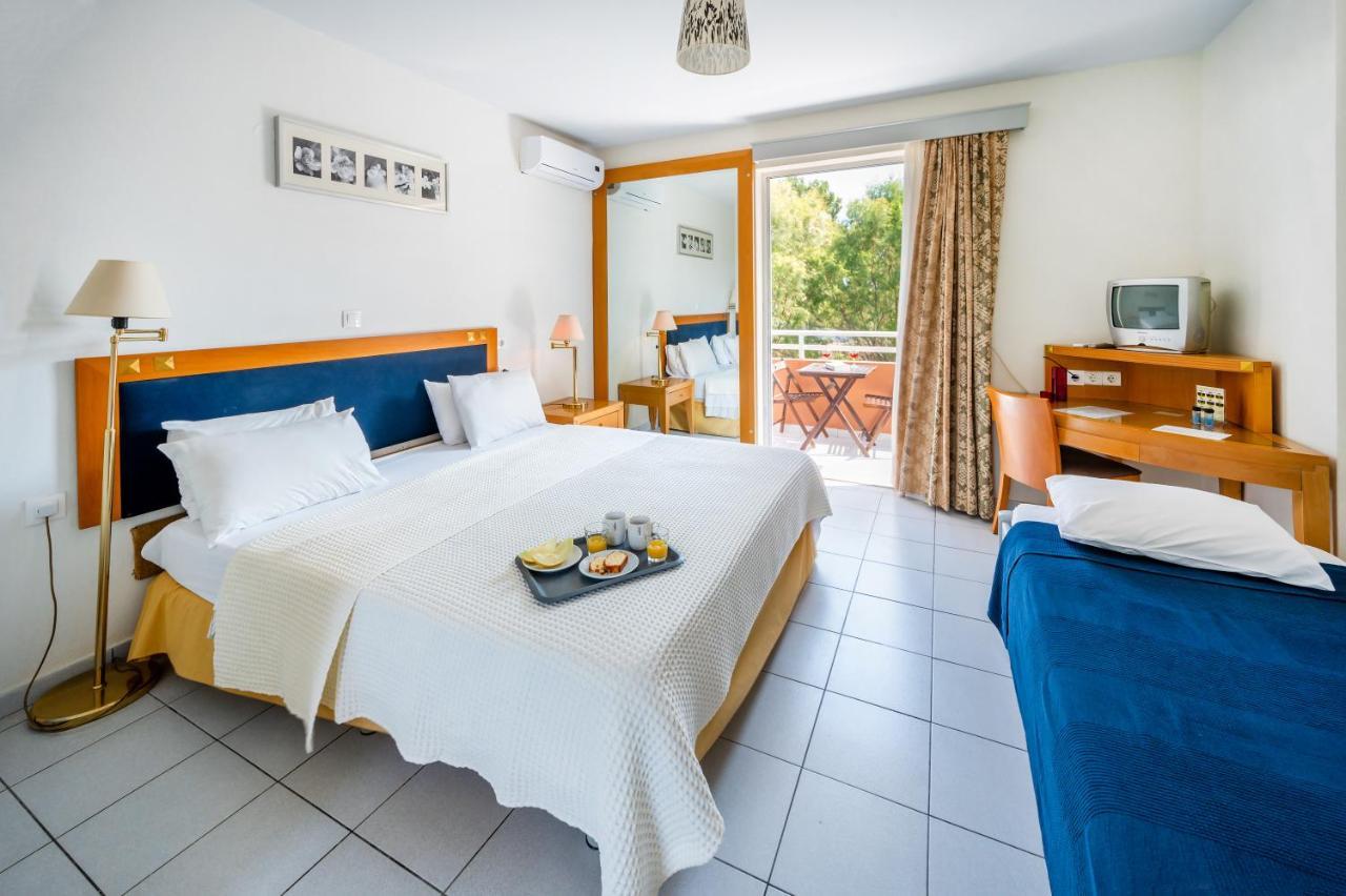 Jonathan Studio Apartments Tigaki Екстериор снимка